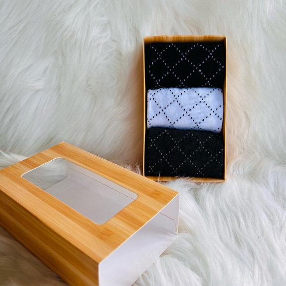 Socks - Picture 3 of 3